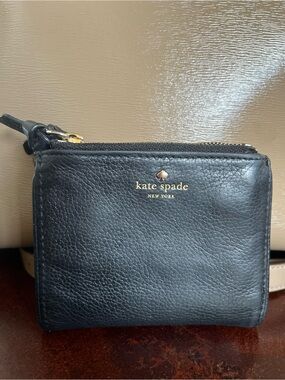 Kate Spade Black Pebbled Leather Bifold - Fair Condition
